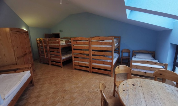 Neubulach Apartamento | Ten-bed room