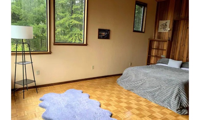 Myers Flat Casa | *Ten Trees* Cabin, Secluded, Near Redwood Parks