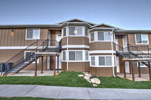 Harbor Village Casa | Tennis Building Condo #310