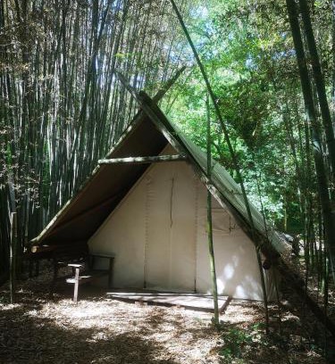 Montbrun Otro | tente de trappeur au camping les cournoulises 2 à 4 personnes