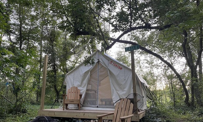 Camptown Alquiler De RV | Tentrr Signature Site - River444 Eagle