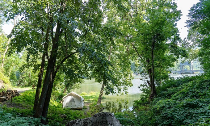 Ansted Alquiler De RV | Tentrr State Park Site - WV Hawk's Nest State Park - Site I - Single Camp