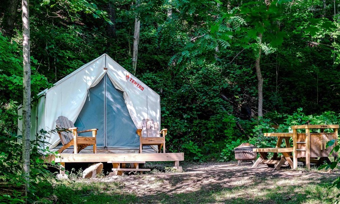 Ansted Alquiler De RV | Tentrr State Park Site - WV Hawk's Nest State Park - Site C - Single Camp