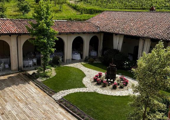 Clavesana Casa | Tenuta Armonia