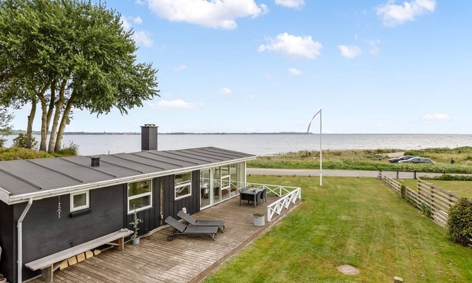 Broager Casa | "Teodosija" - 20m from the sea by Interhome