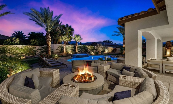 Madison Estates Casa | Terra Promessa - Luxury Awaits- @ Madison Estates- Walk to Polo Fields