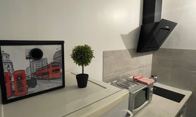 Paroy-sur-Tholon Apartamento | Wifi terrace apartment