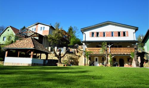 Eger Apartamento | Terrace Apartments