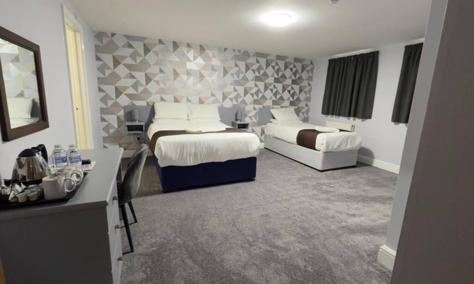 Yeovil Cabina | Terrace Lodge