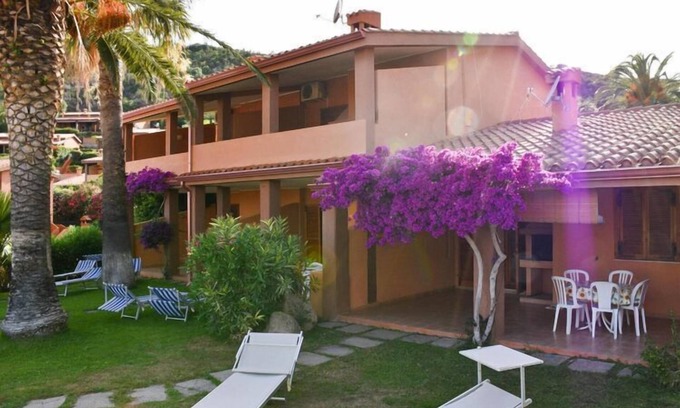 Costa Rei Casa | Casa Adosada en Costa Rei cerca del Mar