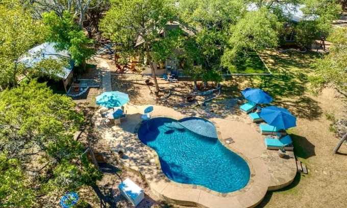 Wimberley Casa | Terracotta Retreat Luxury Oasis