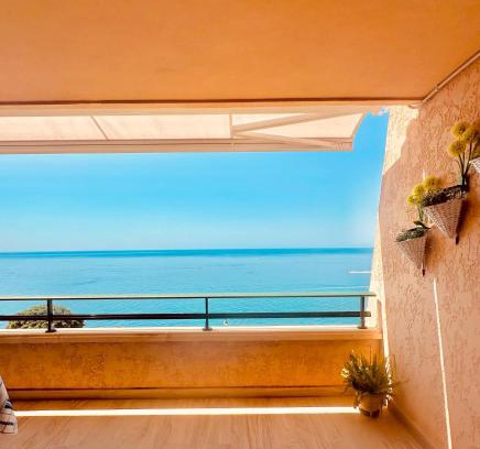 Pueblo Mascarat Apartamento | TerracottaBlue by Nat