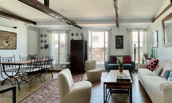 Odeon Apartamento | Terrasse du Prince, top location 2 BR/BTH, A/C lift parking terrace, close M&RER