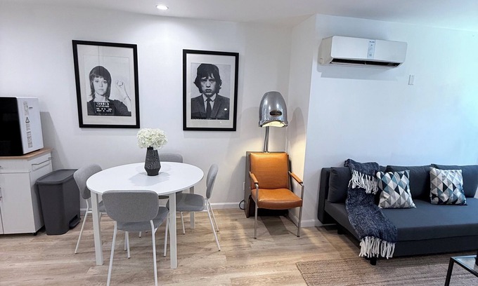 Hollywood Casa | Terrific 2-bedroom house with in the heart of Hollywood!