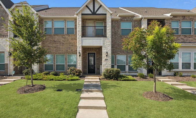 Farmers Branch Casa | Terrific 4BR Retreat - Prime DFW