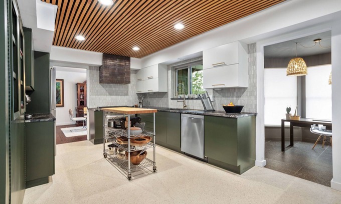 North San Antonio - SAT Casa | Terrific 5-bedroom home with oasis like pool and large yard