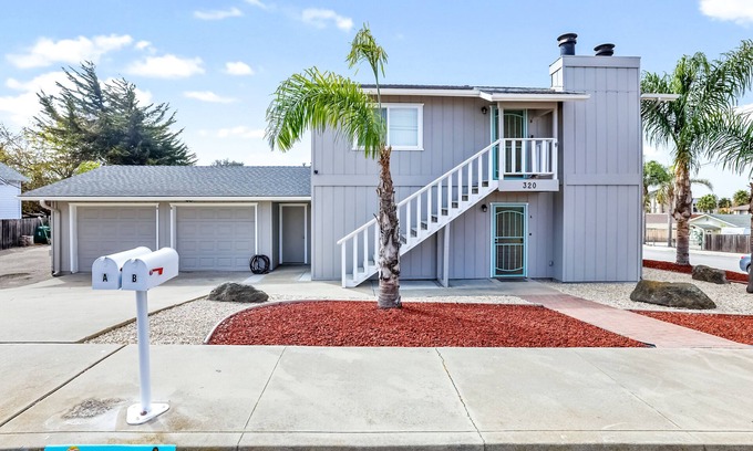 Grover Beach Casa | Terrific home close to the beach, restaurants, parks, and activities w/free WiFi