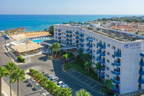 Pernera Hotel | TETYK Hotel