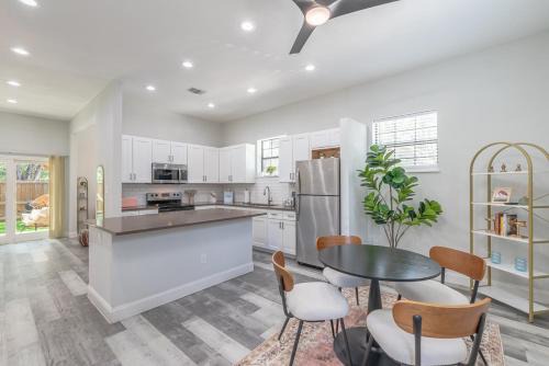 Wetmore Casa | Texas Casita Retreat Minutes From Six Flags