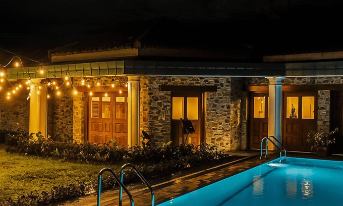 Akuressa Casa | Thambili Room - Kandahena Mansion