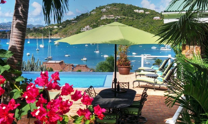 Estate Chocolate Hole and Great Cruz Bay Villa | Villa Chez Shell ~ Disfrute de puestas de sol sobre la Gran Cruz Bay!