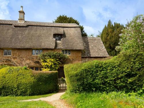 Great Tew Casa | Thatch on the Green