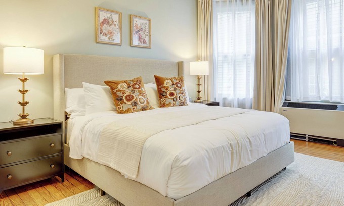 North Downtown Hotel | The 200 South St | Wedding Parties, Rehearsal Dinners, Corporate Designed