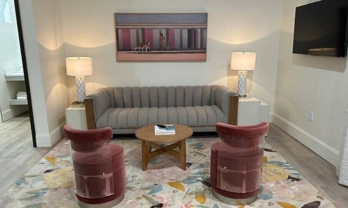 Downtown Jackson Apartamento | The 610 Flats: Colorful Corner #23