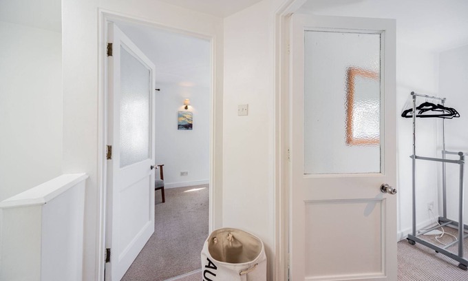 Kensal Green Casa | The 8 ball getaway