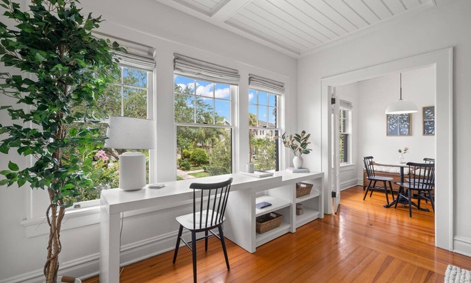 Hyde Park Apartamento | The Adaline - 9 Apartment Complex With Courtyard