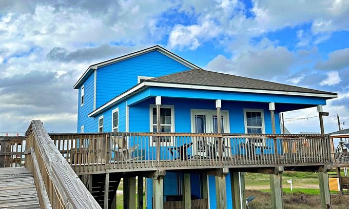 Surfside Beach Cabaña | The Aloha Beach your exquisite property that promises an extraordinary stay!