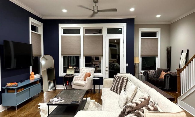 Nashville Casa | The AmpHouse I Private Rooftop & Hot Tub I 4 mi to Broadway