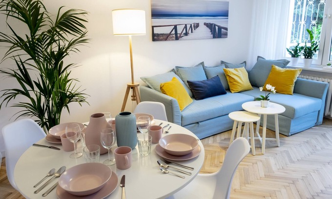 Ursynow Apartamento | El apartamento ha sido recientemente renovado, cómodo y moderno.