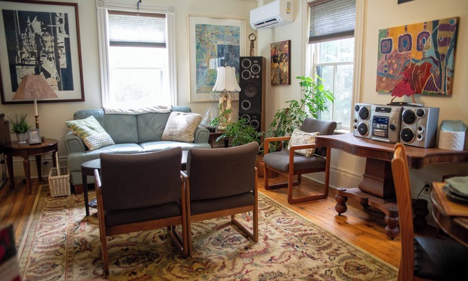 Nottawa Casa | The Artists' House Retreat & Studio