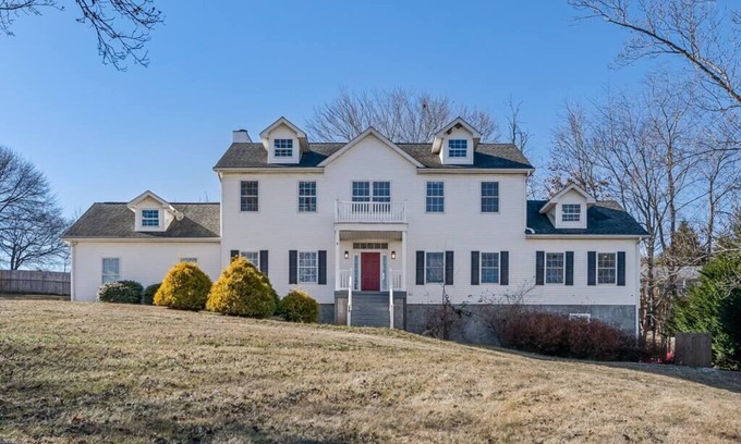 Asheville Casa | The Asheville White House