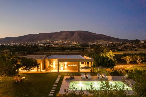 Saronikos Villa | The Attican Villa & Estate