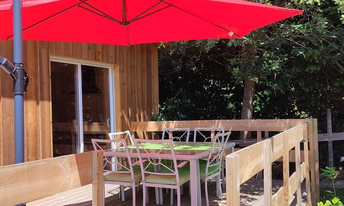 Azur Chalet De Esquí | THE AZURE STRAW HUTS