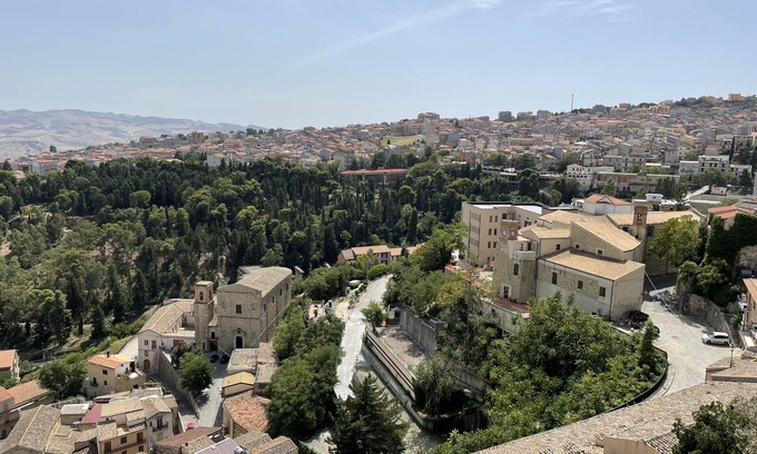 Cammarata Apartamento | The Balcony on the Sicans