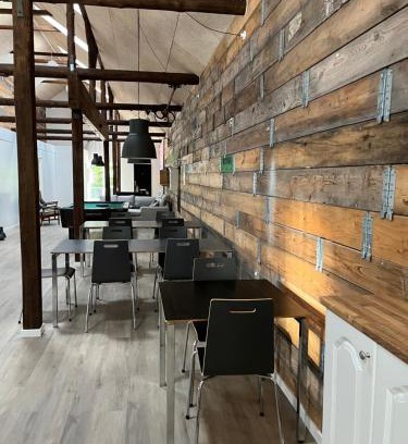 Give Casa | The Barn