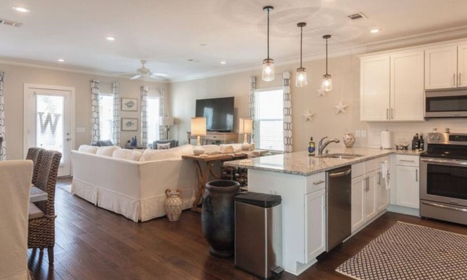 Gulfview Heights Casa | The Beach Calls