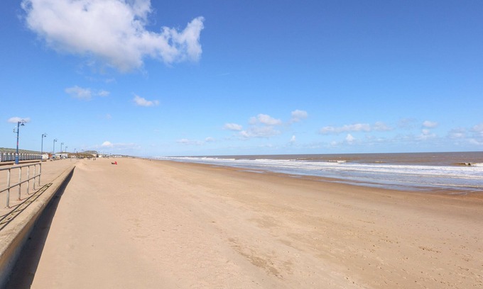 Mablethorpe and Sutton Cabaña | The Beach House