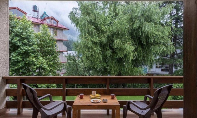 Old Manali Casa | The Bear Creek Luxury 2BHK Villa at Mall Road Manali