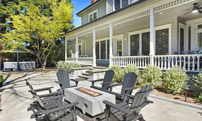 Sonoma Casa | The Beautiful Armstrong Estate Downtown Sonoma