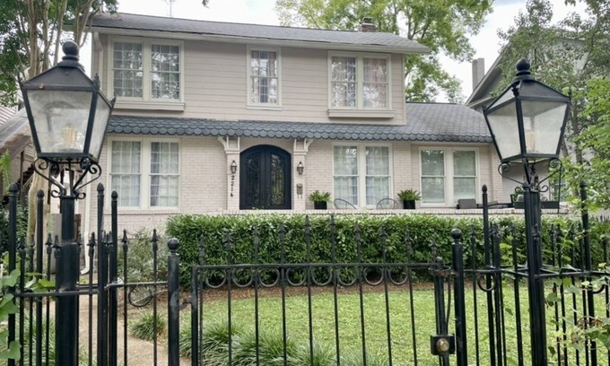 Belmont - Hillsboro Casa | The Belmont - Lux Abode with Pool on Belmont Blvd