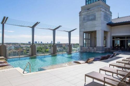 Greenway Plaza-Upper Kirby Apartamento | The Bentler #1