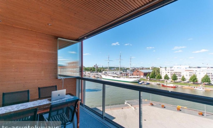 Turku Apartamento | The Best View in Turku with private balcony, sauna, car park