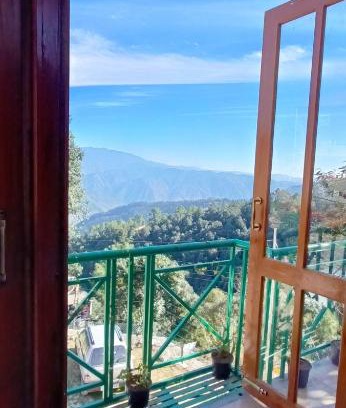 Shimla Casa | The Bird House