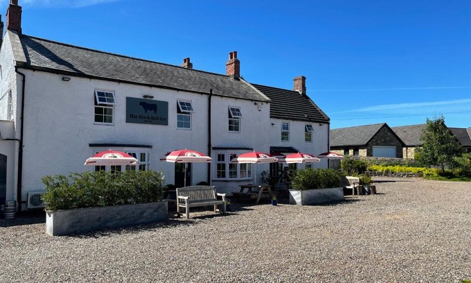 Lowick Hotel | The Black Bull Inn