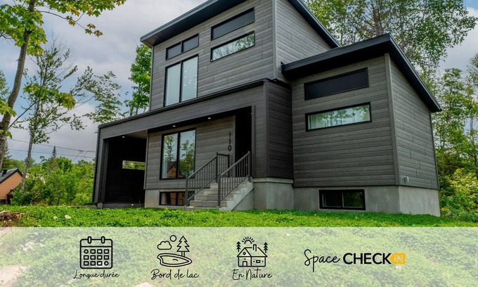 Saint Donat Chalet De Esquí | The Blomidon | BBQ & Fireplace | Workspace