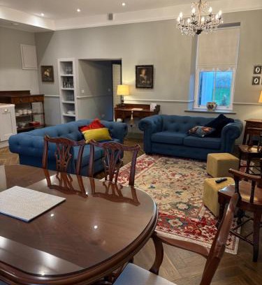 Castleisland Casa | The Blue Door